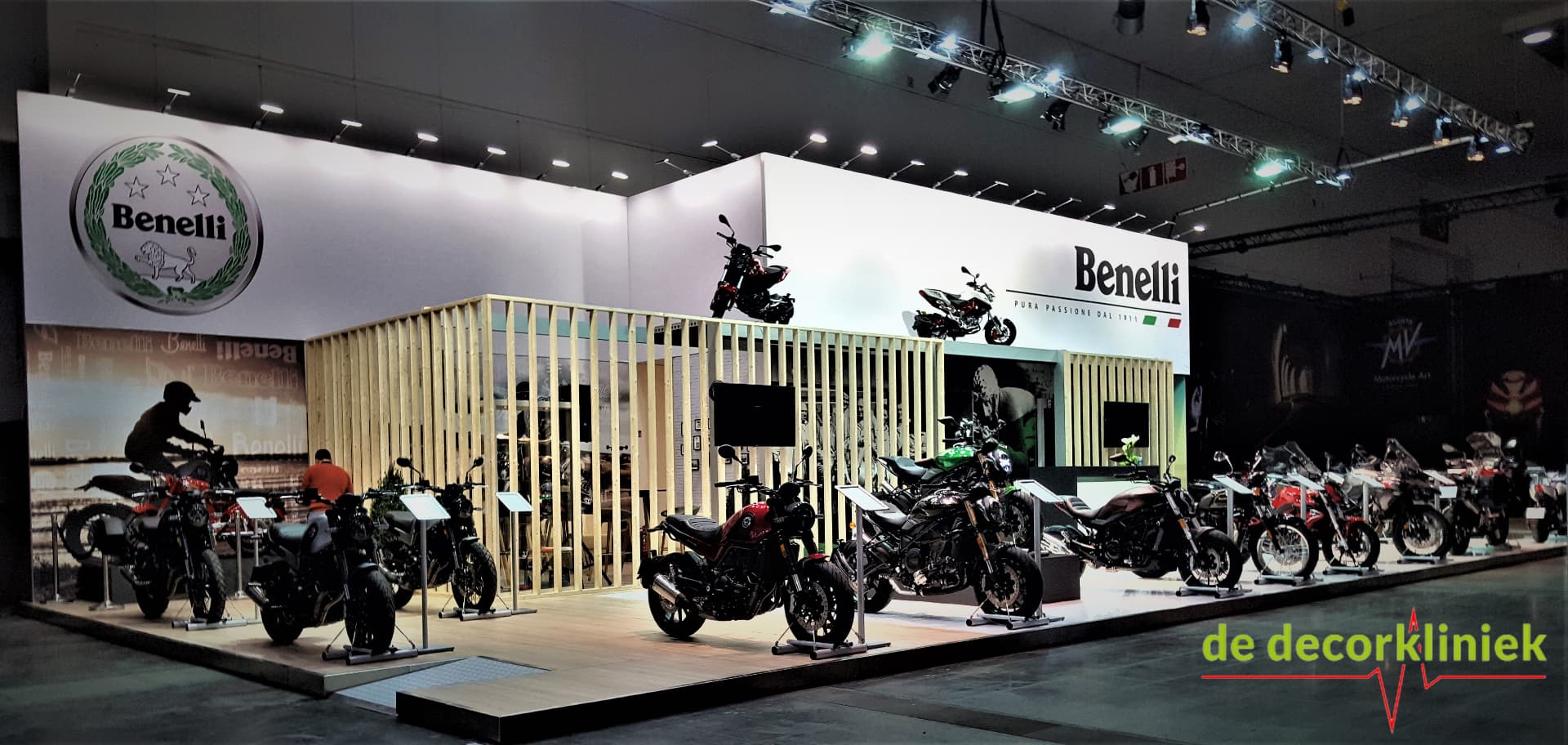 Beurshal gebouwd door De Decorkliniek voor Benelli